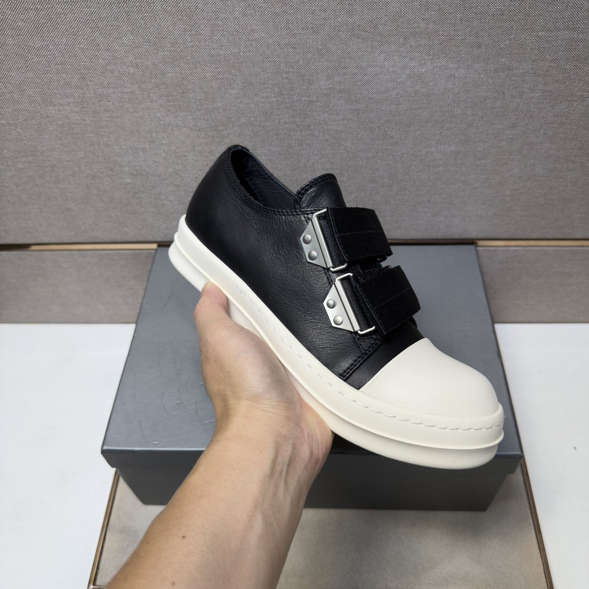 Rick Owens Black Strap Low-Top Sneakers — model