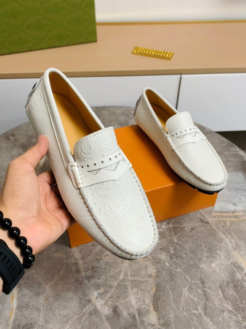 Louis Vuitton White Leather Moc-Toe Loafers — front