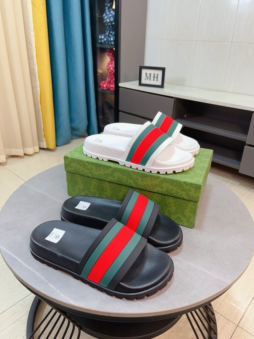 Gucci Green and Red Stripe Slide Sandals — front