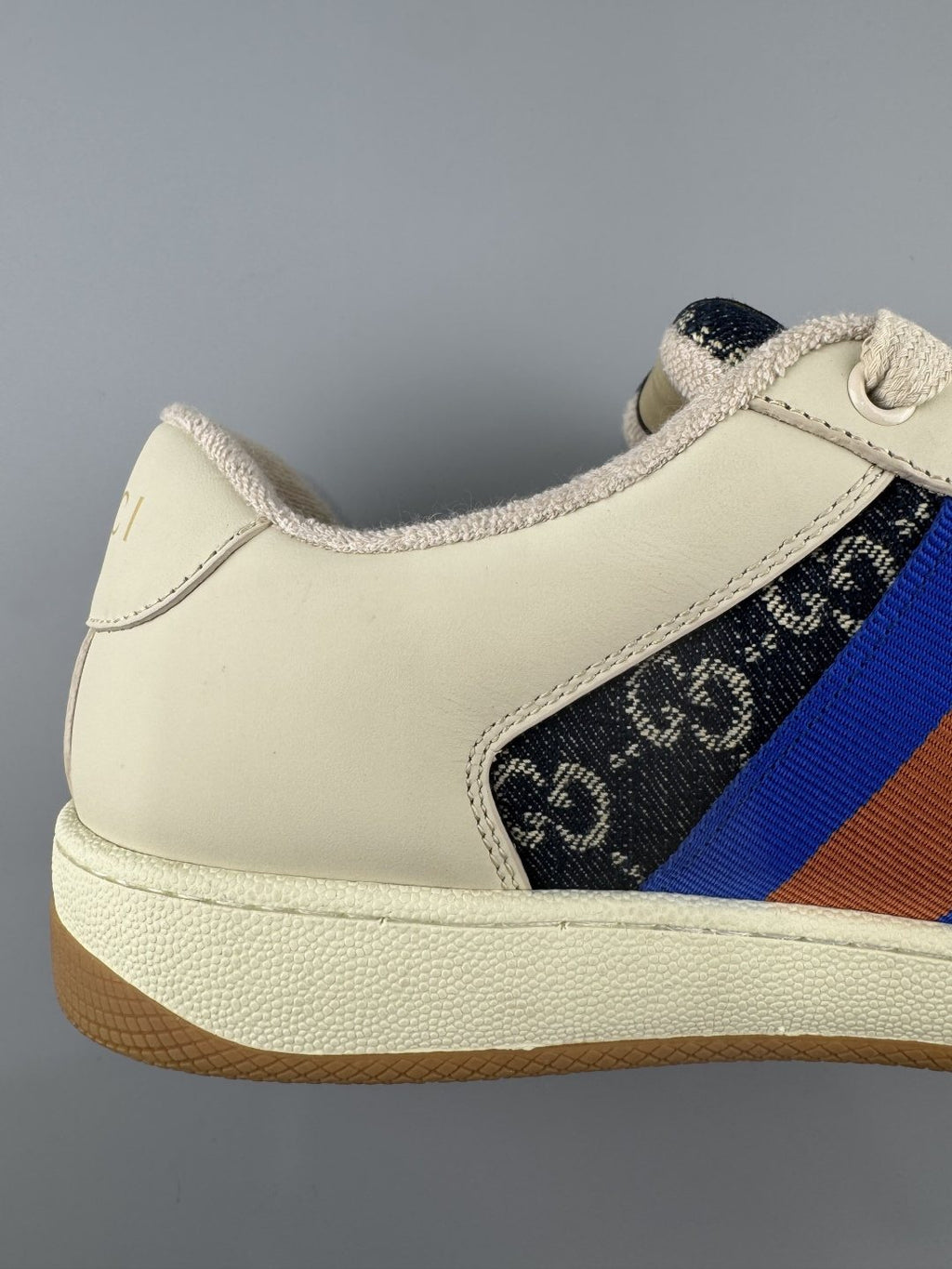 Gucci Cream Stripe Low-Top Sneakers — detail