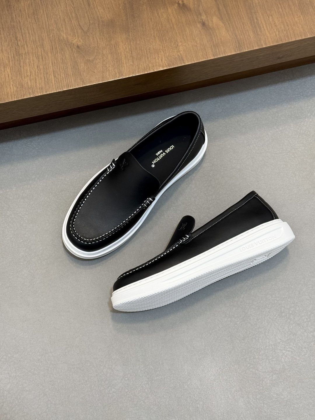 Louis Vuitton Contrast-Stitched Slip-On Sneakers — front