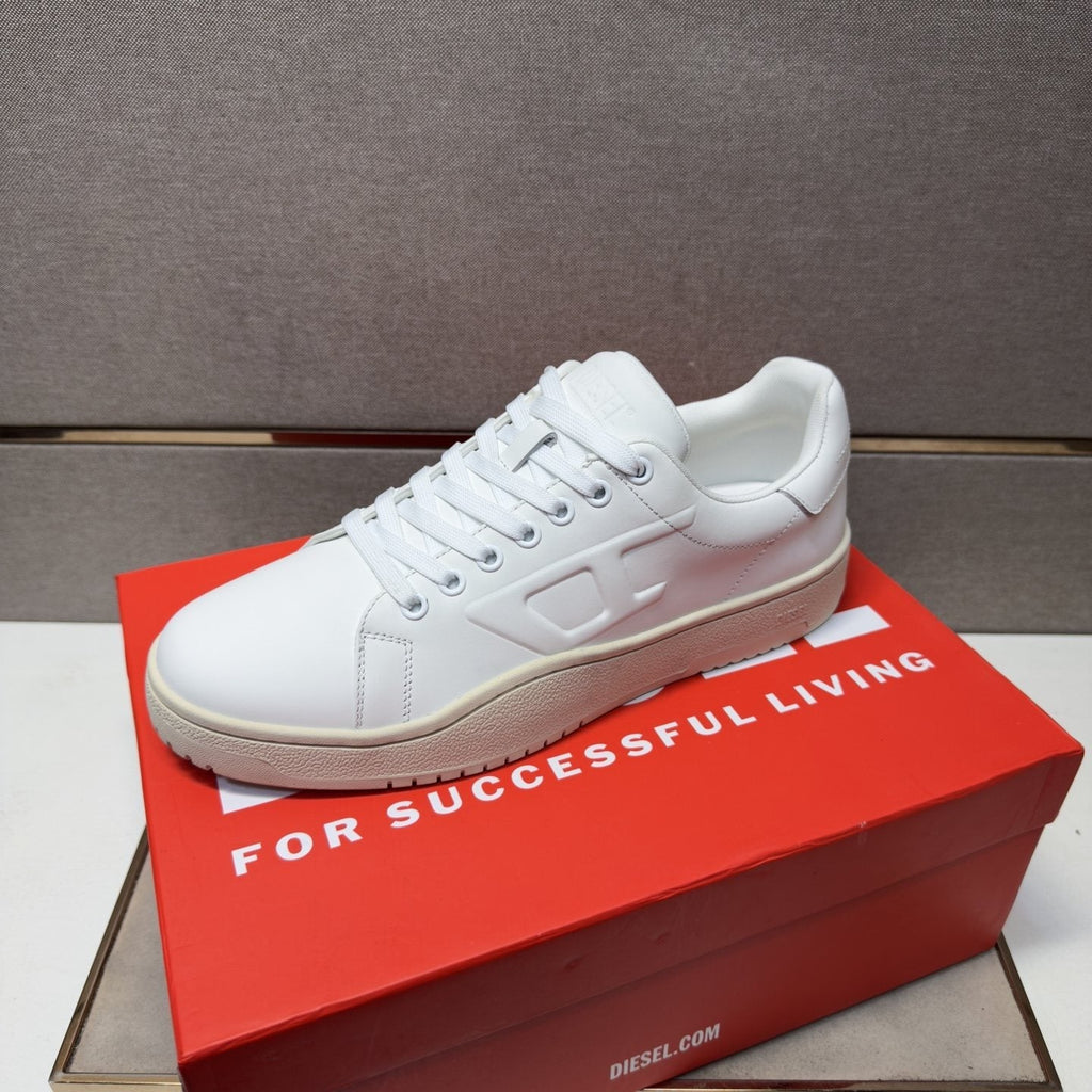Diesel Men’s Low-Top Lace-Up Sneakers — front